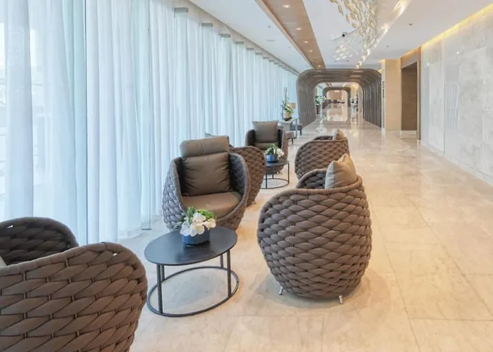 Apartahotel Amaroo At Shore 3 *